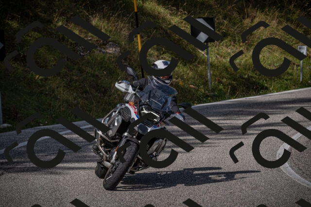 20250907110649-_5003355_am_