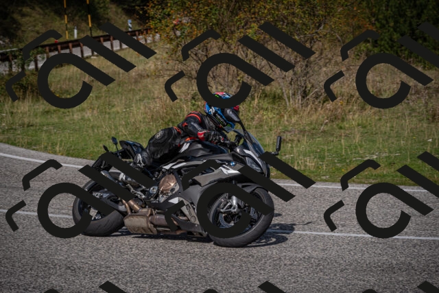 20250907110743-_5003383_am_