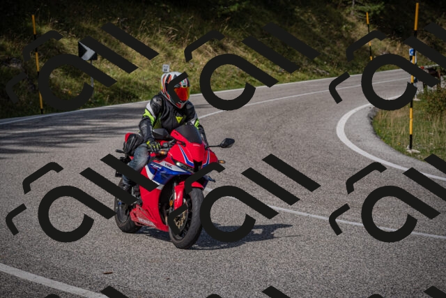 20250907110804-_5003395_am_