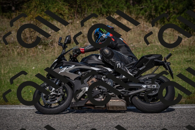 20250907110819-_5003398_am_