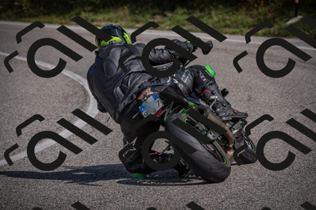 20250907111134-_5003421_am_