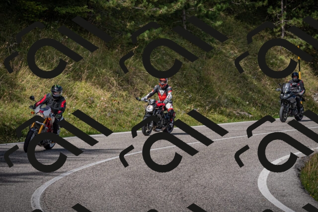 20250907111219-_5003429_am_