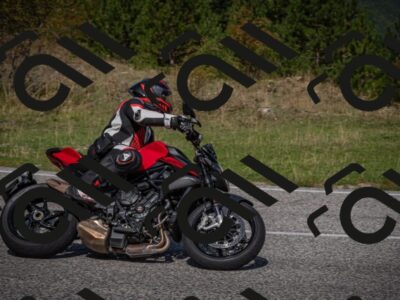 20250907111222-_5003434_am_