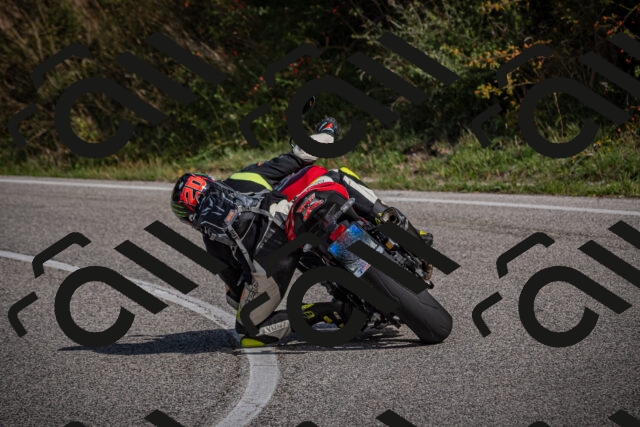 20250907111228-_5003442_am_