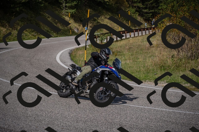 20250907111237-_5003449_am_