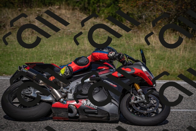 20250907111246-_5003455_am_