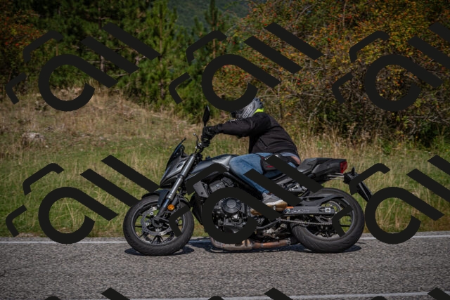 20250907111325-_5003488_am_