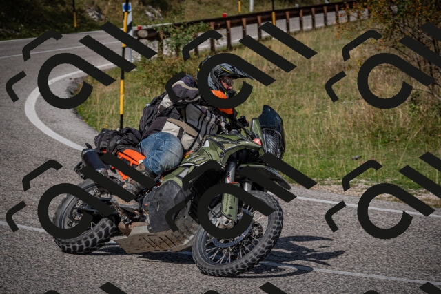 20250907111448-_5003521_am_