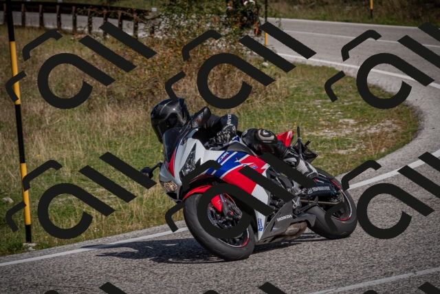 20250907111529-_5003545_am_