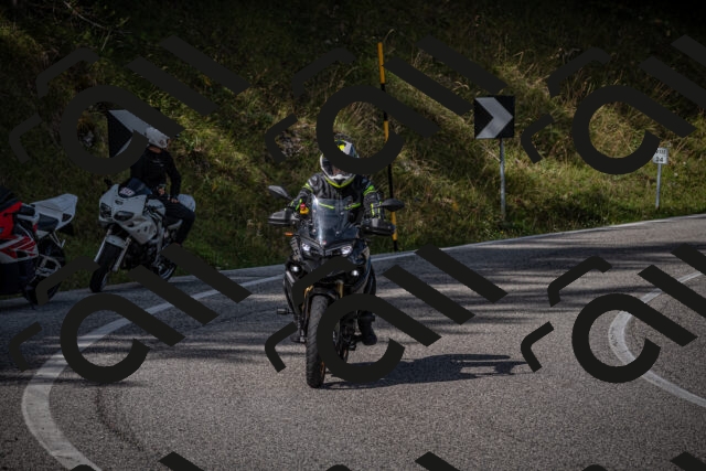 20250907111537-_5003552_am_