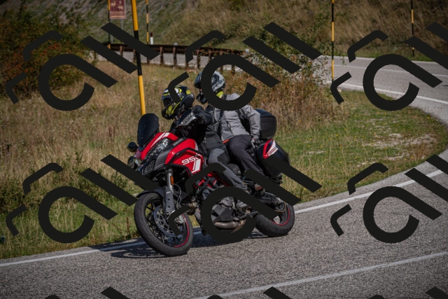 20250907111545-_5003553_am_