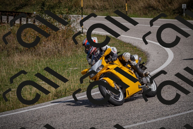 20250907111546-_5003555_am_