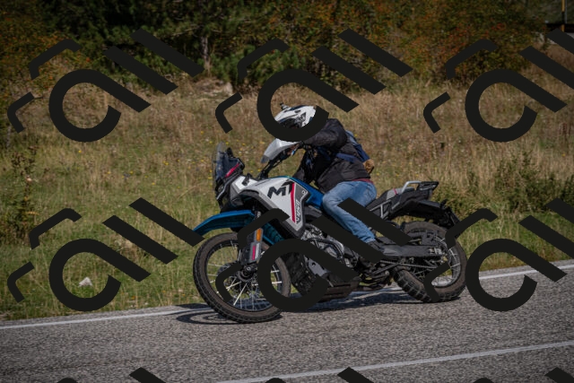 20250907111637-_5003569_am_