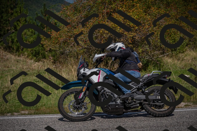 20250907111637-_5003570_am_