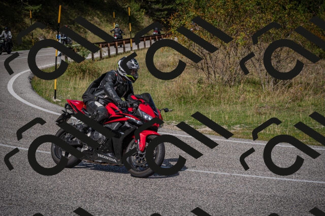 20250907111713-_5003579_am_