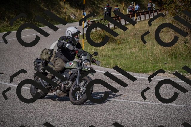 20250907111751-_5003607_am_