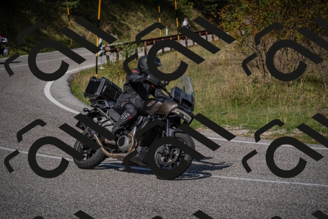 20250907111756-_5003612_am_