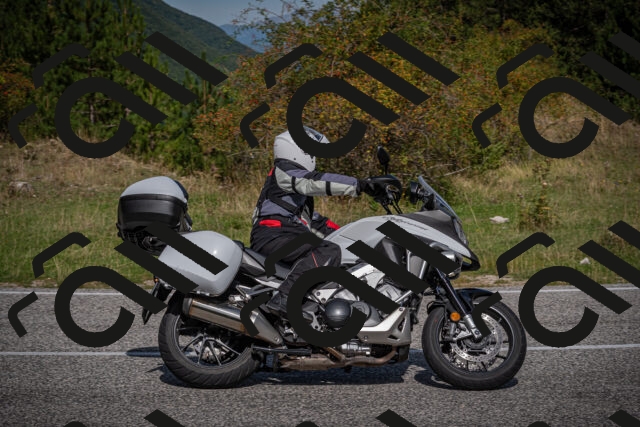 20250907111759-_5003618_am_