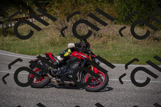 20250907111813-_5003625_am_