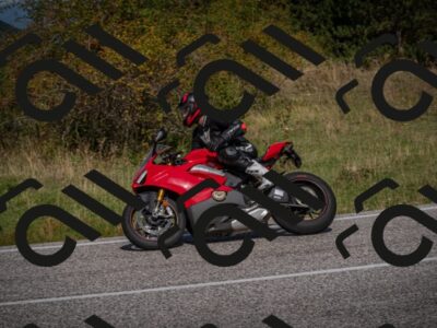 20250907111826-_5003639_am_