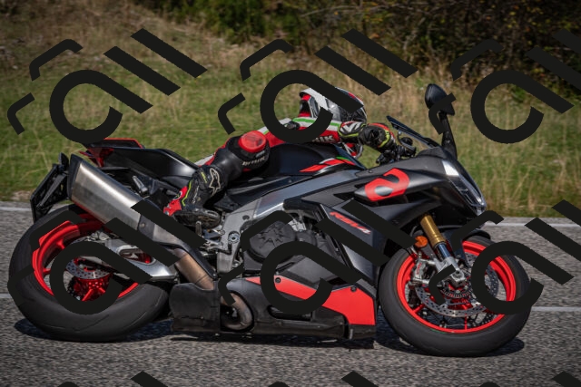 20250907111844-_5003645_am_