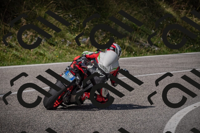 20250907111925-_5003661_am_