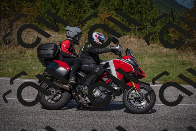 20250907111938-_5003664_am_