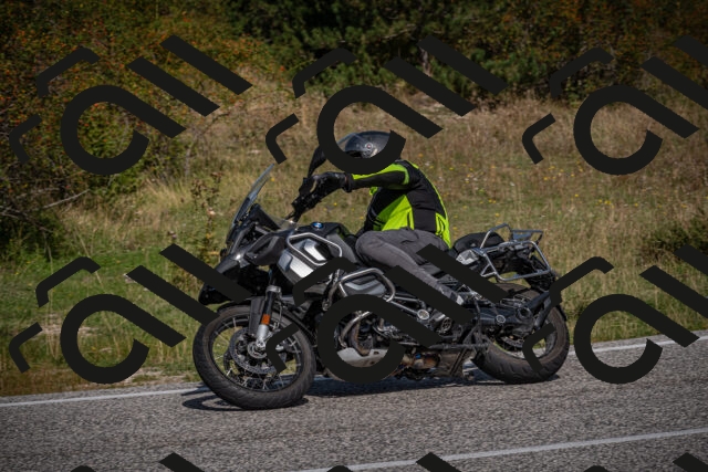 20250907112012-_5003673_am_