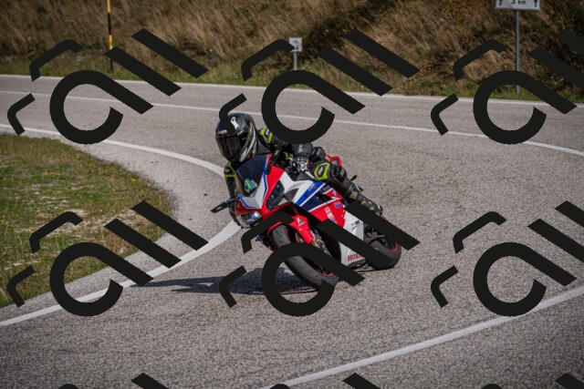 20250907112318-_5003703_am_