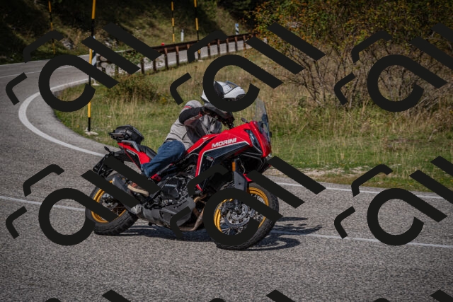 20250907112419-_5003709_am_