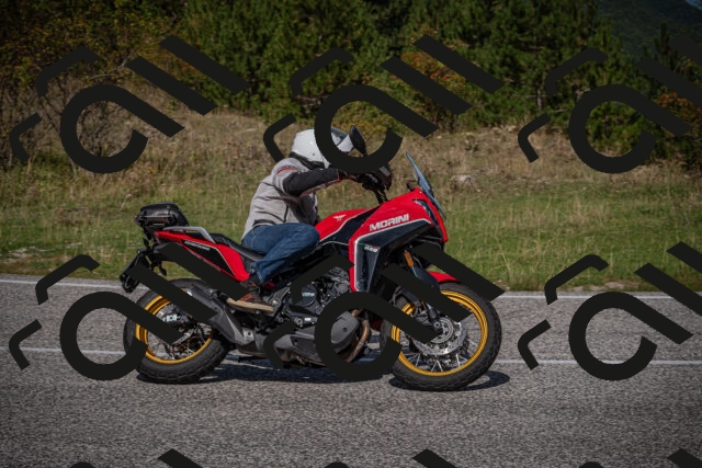 20250907112419-_5003710_am_