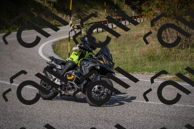 20250907112529-_5003716_am_