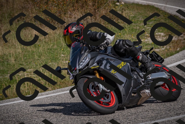 20250907112632-_5003739_am_