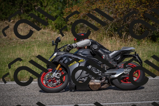 20250907112633-_5003741_am_