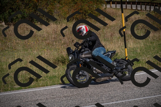 20250907112635-_5003743_am_