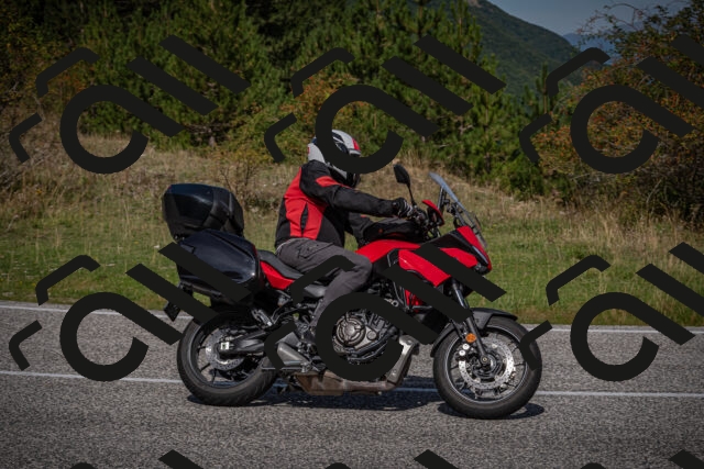 20250907112807-_5003754_am_