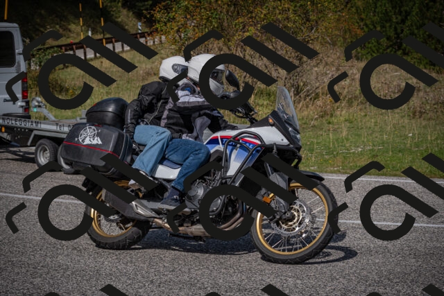 20250907112912-_5003775_am_