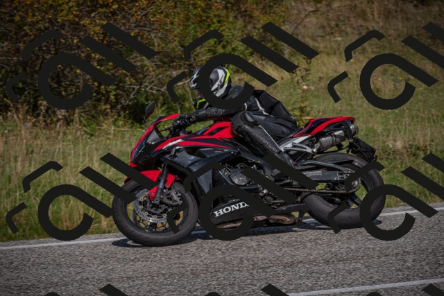 20250907113026-_5003784_am_