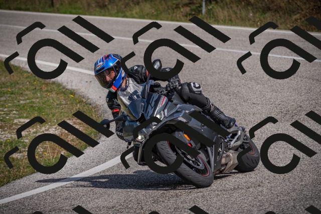 20250907113123-_5003797_am_