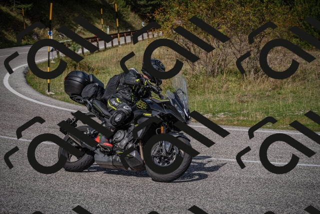 20250907113157-_5003803_am_