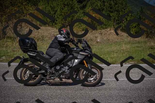 20250907113158-_5003804_am_