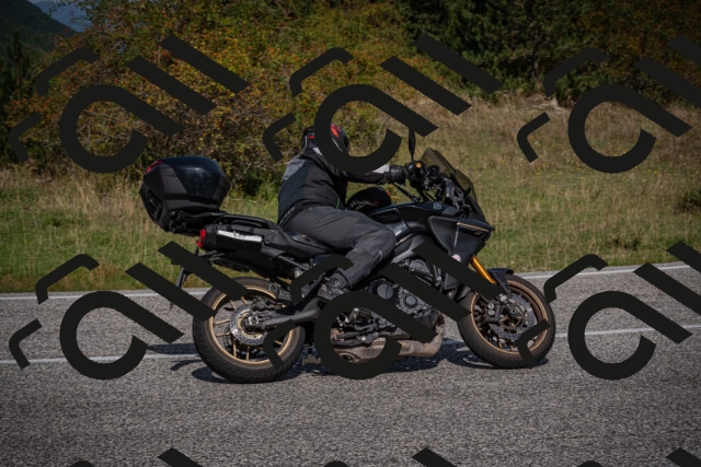 20250907113158-_5003805_am_