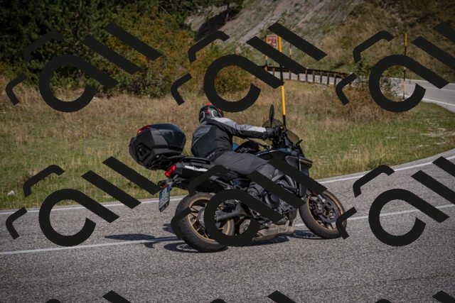 20250907113159-_5003806_am_