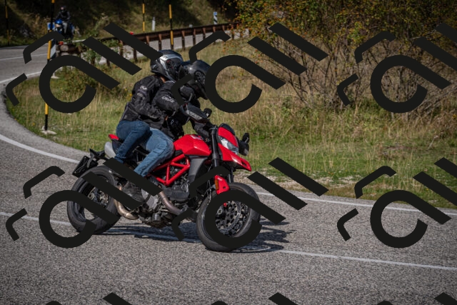 20250907113321-_5003820_am_