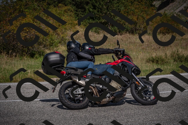 20250907113422-_5003849_am_