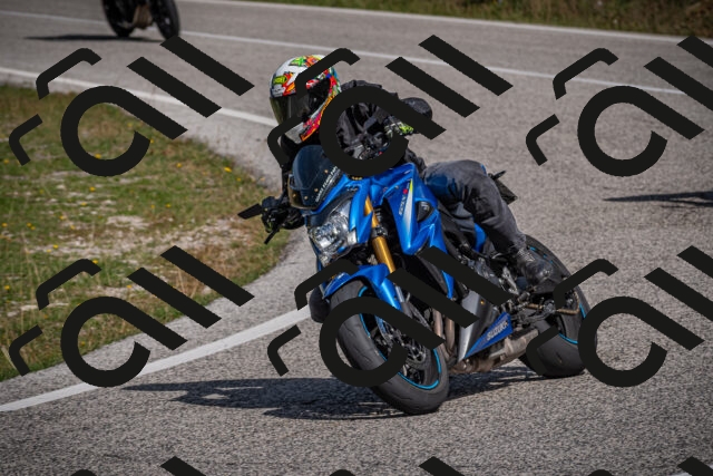 20250907113606-_5003874_am_