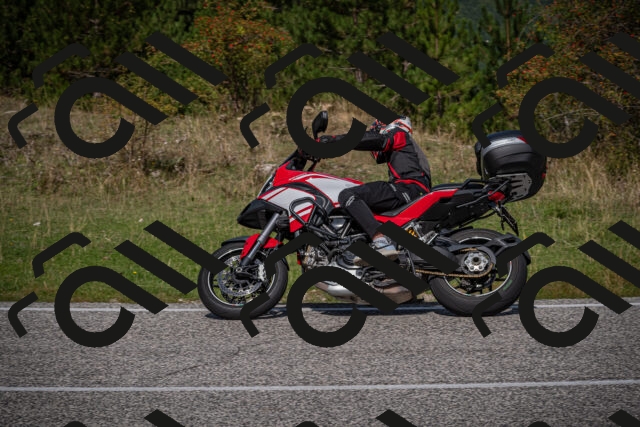 20250907113726-_5003898_am_