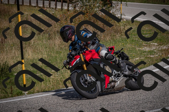 20250907113737-_5003905_am_