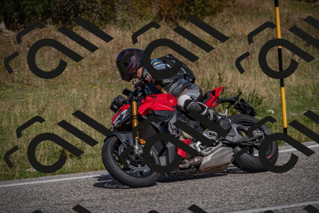 20250907113738-_5003906_am_