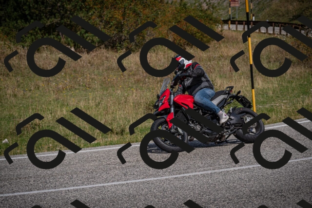 20250907113741-_5003911_am_